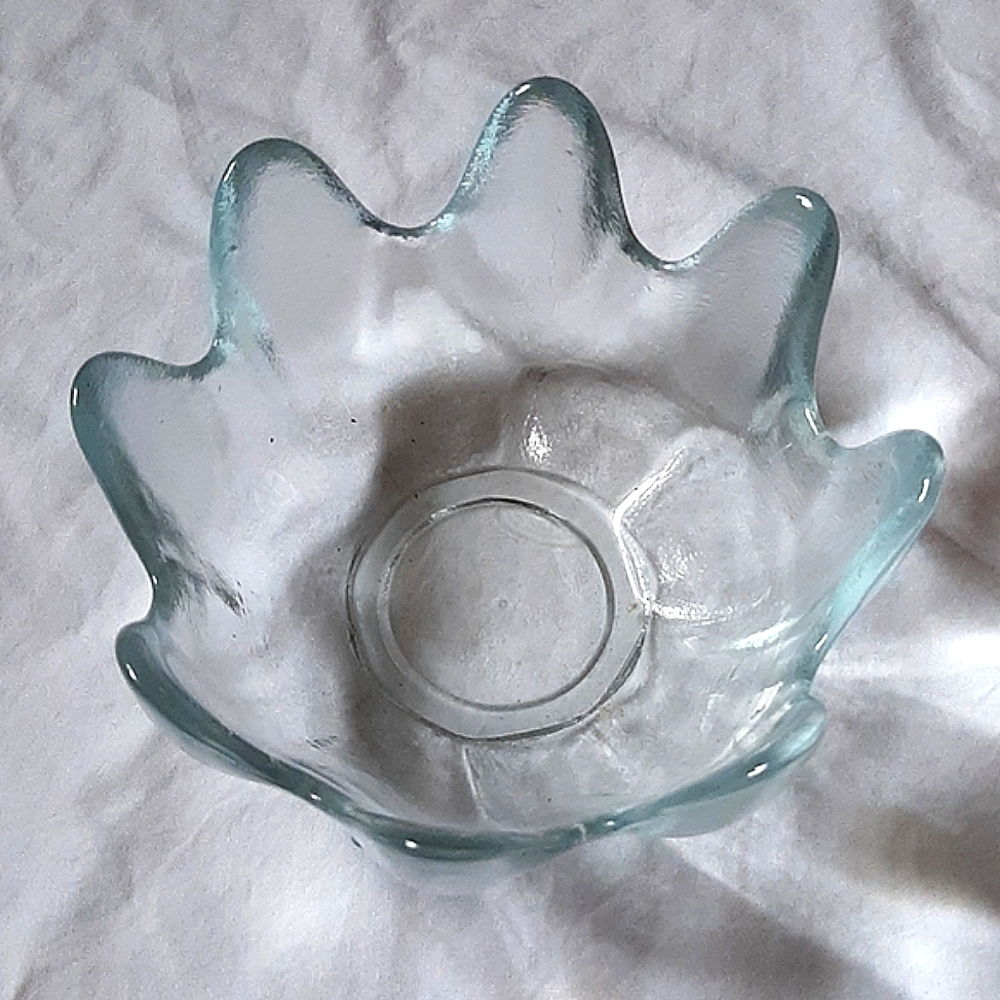 Vintage Mid-Century Blenko Lotus Glass Opaque Salad Bowl or Decor